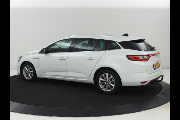 Renault Mégane 1.2 TCe Limited | Trekhaak | Carplay | Navigatie | Keyless | Climate control | DAB | Parkeerhulp | Cruise control | Bluetooth | Getint glas
