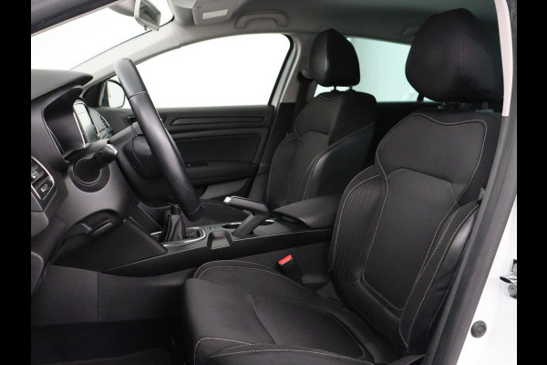 Renault Mégane 1.2 TCe Limited | Trekhaak | Carplay | Navigatie | Keyless | Climate control | DAB | Parkeerhulp | Cruise control | Bluetooth | Getint glas