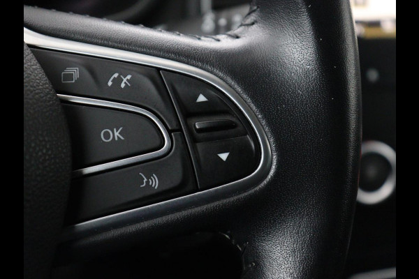 Renault Mégane 1.2 TCe Limited | Trekhaak | Carplay | Navigatie | Keyless | Climate control | DAB | Parkeerhulp | Cruise control | Bluetooth | Getint glas