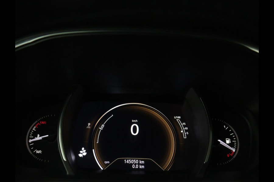 Renault Mégane 1.2 TCe Limited | Trekhaak | Carplay | Navigatie | Keyless | Climate control | DAB | Parkeerhulp | Cruise control | Bluetooth | Getint glas