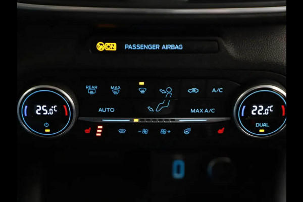 Ford Focus 1.0 EcoBoost Titanium Business / camera / navigatie