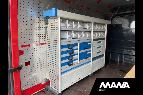 Volkswagen Crafter 35 2.0TDI 177PK L3H3 Highline Automaat Trekhaak Carplay Camera Vooruitverwarming