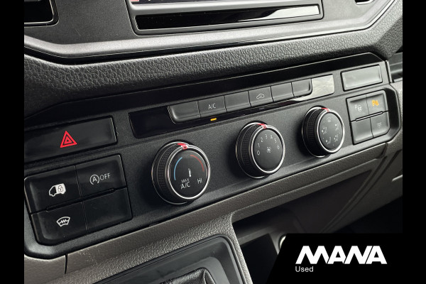 Volkswagen Crafter 35 2.0TDI 177PK L3H3 Highline Automaat Trekhaak Carplay Camera Vooruitverwarming