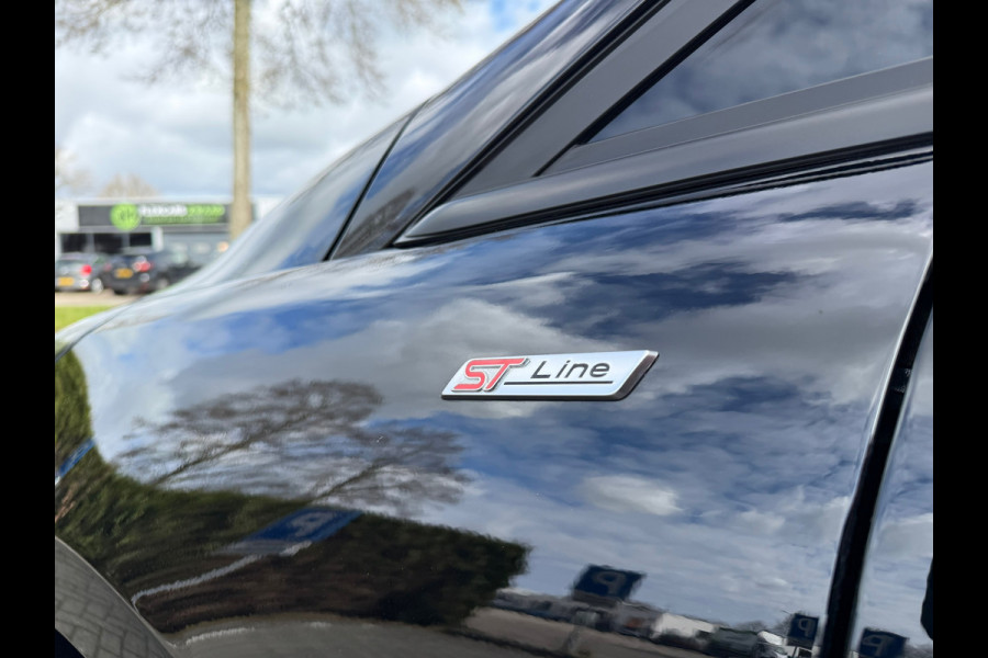 Ford Fiesta 1.0 EcoBoost ST-Line - Navi - Climate - Parkeerhulp- Org.NL