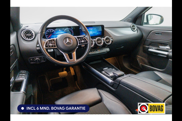 Mercedes-Benz GLA 250 e Business 218 PK | Solution Luxury Limited | Wegklapbare trekhaak | Navigatie | Stoelverwarming Adaptive cruise, Achteruitrijcamera, Sfeerverlichting, Elektrische achterklep, Winterwielenset