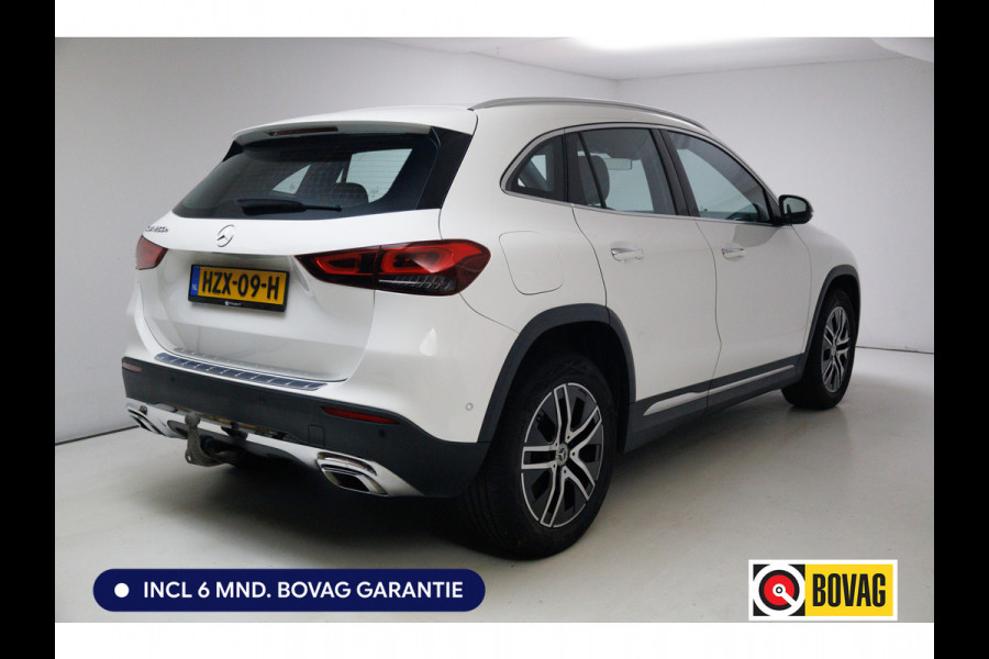 Mercedes-Benz GLA 250 e Business 218 PK | Solution Luxury Limited | Wegklapbare trekhaak | Navigatie | Stoelverwarming Adaptive cruise, Achteruitrijcamera, Sfeerverlichting, Elektrische achterklep, Winterwielenset