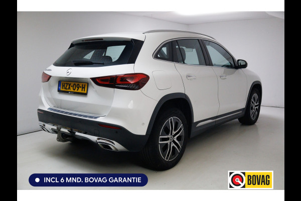Mercedes-Benz GLA 250 e Business 218 PK | Solution Luxury Limited | Wegklapbare trekhaak | Navigatie | Stoelverwarming Adaptive cruise, Achteruitrijcamera, Sfeerverlichting, Elektrische achterklep, Winterwielenset