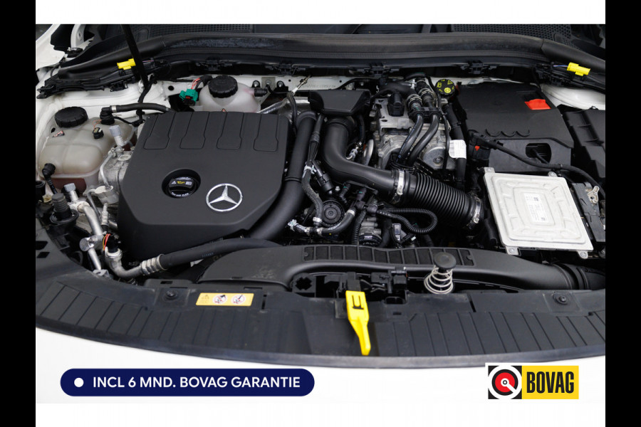 Mercedes-Benz GLA 250 e Business 218 PK | Solution Luxury Limited | Wegklapbare trekhaak | Navigatie | Stoelverwarming Adaptive cruise, Achteruitrijcamera, Sfeerverlichting, Elektrische achterklep, Winterwielenset