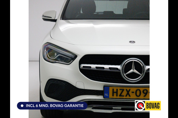 Mercedes-Benz GLA 250 e Business 218 PK | Solution Luxury Limited | Wegklapbare trekhaak | Navigatie | Stoelverwarming Adaptive cruise, Achteruitrijcamera, Sfeerverlichting, Elektrische achterklep, Winterwielenset