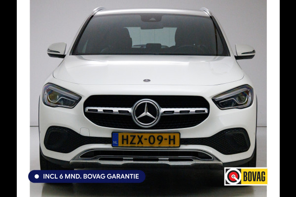 Mercedes-Benz GLA 250 e Business 218 PK | Solution Luxury Limited | Wegklapbare trekhaak | Navigatie | Stoelverwarming Adaptive cruise, Achteruitrijcamera, Sfeerverlichting, Elektrische achterklep, Winterwielenset