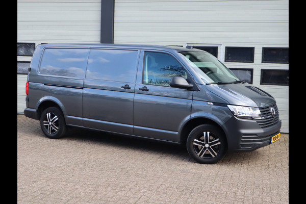 Volkswagen Transporter 2.0 TDI 111pk Euro 6 - Lang L2 - Trekhaak - Cruise - 3 Zits