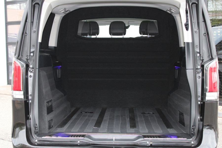 Mercedes-Benz V-Klasse 300d / XXL / DC / Edition / 2x Elec Schuifdeur / 360 Camera / Vol Opties / NIEUWSTAAT