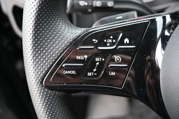 Mercedes-Benz Vito 116 CDI DC L2 Pro 2500 KG trekhaak, Navigatie, Smartphone integratie pakket, Etc.