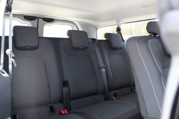 Ford Transit Custom 340 2.5 PHEV L2H1 Limited 232pk 9 Zits - Keyless - ACC - Blindspot - Camera - Carplay - Navi - Prijs excl. BTW - Rijklaar