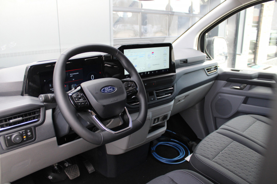Ford Transit Custom 340 2.5 PHEV L2H1 Limited 232pk 9 Zits - Keyless - ACC - Blindspot - Camera - Carplay - Navi - Prijs excl. BTW - Rijklaar