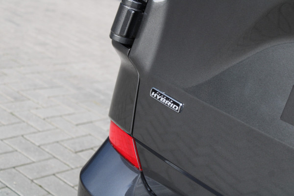 Ford Transit Custom 340 2.5 PHEV L2H1 Limited 232pk 9 Zits - Keyless - ACC - Blindspot - Camera - Carplay - Navi - Prijs excl. BTW - Rijklaar