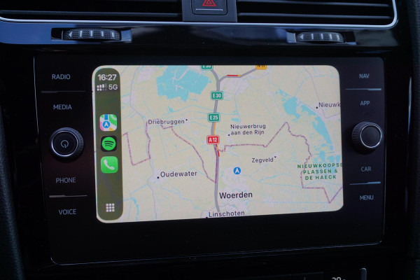 Volkswagen Golf 1.0 TSI 110PK Highline/19 Inch/Liefhebbersauto!!/ Moet gezien worden!!