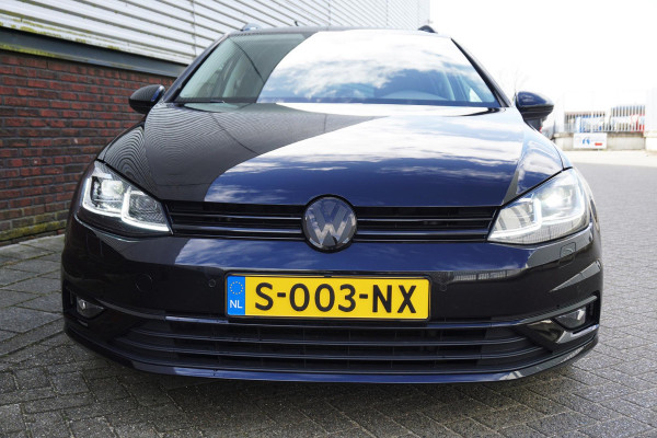 Volkswagen Golf 1.0 TSI 110PK Highline/19 Inch/Liefhebbersauto!!/ Moet gezien worden!!
