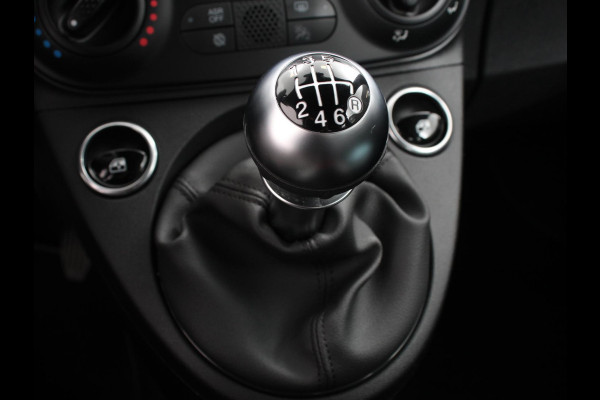 Fiat 500C 1.0 Hybrid Star Airco Cruise control Navigatie Parkeersensor achter Radio Apple Carplay/ Android Auto