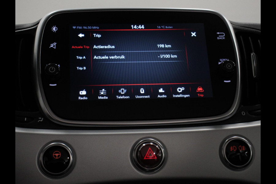 Fiat 500C 1.0 Hybrid Star Airco Cruise control Navigatie Parkeersensor achter Radio Apple Carplay/ Android Auto