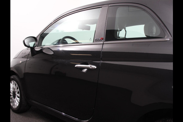 Fiat 500C 1.0 Hybrid Dolcevita Airco Cruise control Parkeersensor achter Radio Apple Carplay/ Android Auto