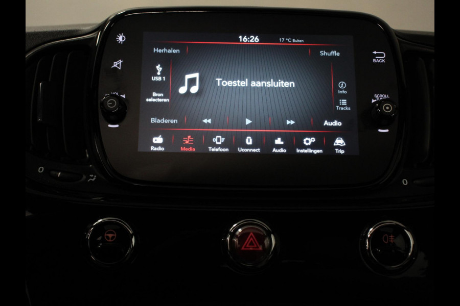 Fiat 500C 1.0 Hybrid Dolcevita Airco Cruise control Parkeersensor achter Radio Apple Carplay/ Android Auto