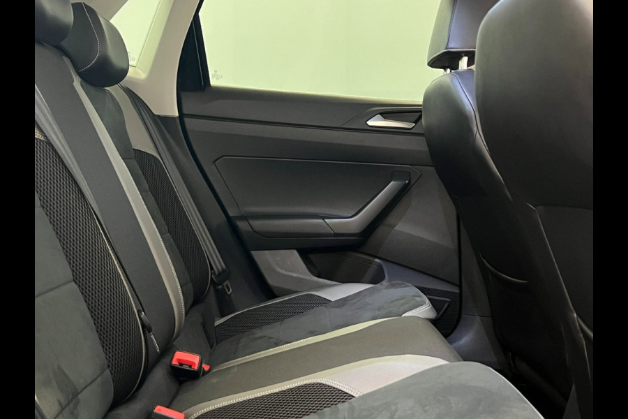 Volkswagen Polo 1.0 TSI / CarPlay / Virtual / Stoelverwarming