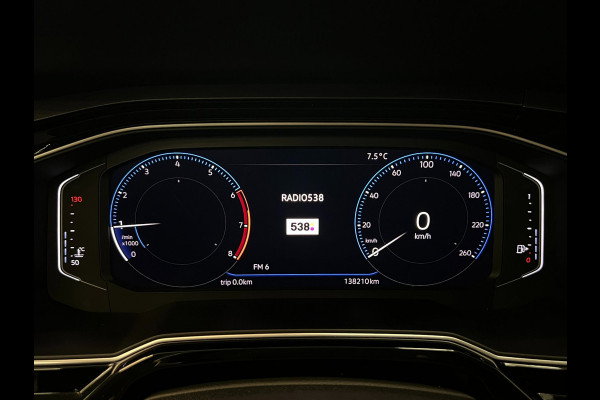 Volkswagen Polo 1.0 TSI / CarPlay / Virtual / Stoelverwarming