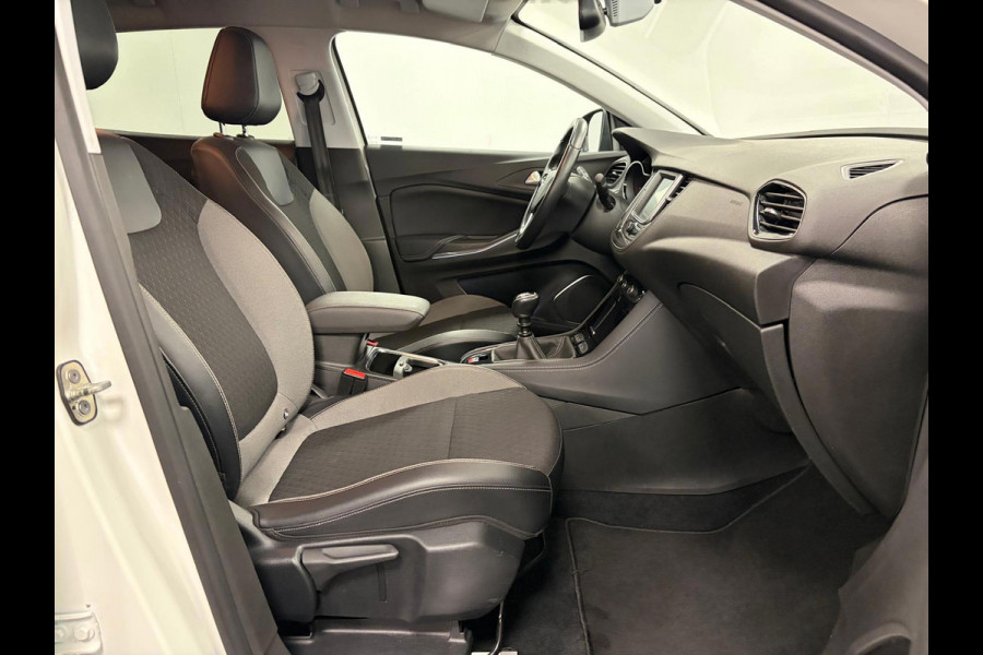 Opel Grandland X 1.2 Turbo Innovation*Winter-pakket*Camera*Electr-Klep*Cruise-Control*Trekhaak*Navi*PDC*