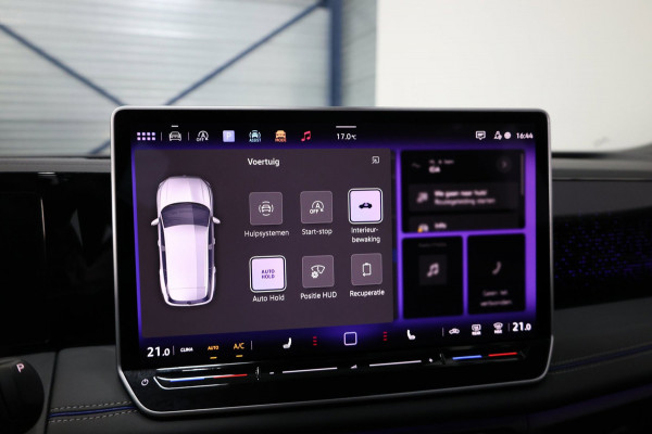 Volkswagen Tiguan 1.5 eTSI 3x R-Line IQ+LED/VIRTUAL/SFEER/PANO/ALCANTARA+S.VERWARMING/20" LMV/CAM/LINE/ACC/ECC/12 MDN GARANTIE!