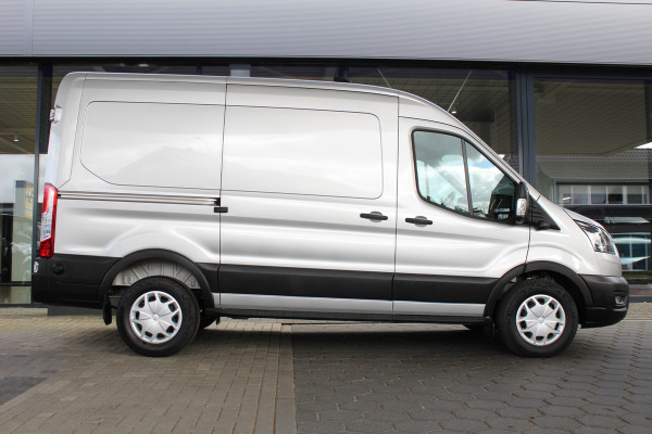 Ford Transit L2H2 170PK 330 Trend | BPM vrij | Betimmering laadruimte | Achteruitrijcamera | Stoelverwarming