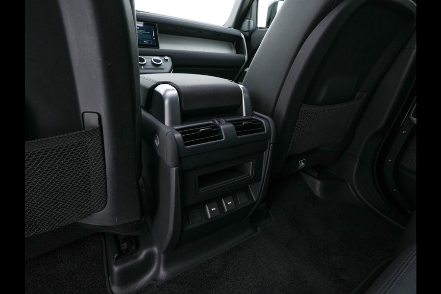Land Rover Defender 110 2.0 P400e 110 XS Edition (Plug-in) (INCL-BTW) *PANO | LEATHER | FULL-LED | MERIDIAN-AUDIO | BLINDSPOT | TOPVIEW | AIRSUSPENSION | HEATED-COMFORTSEATS | KEYLESS | CARPLAY | LANE-ASIST | DAB+ | PRIVACYGLASS | 20''ALU*