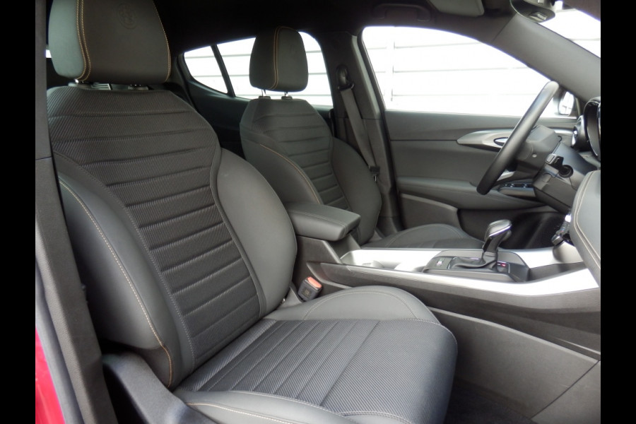 Alfa Romeo Tonale PHEV Ti 280PK | Apple Carpl / Andr. Auto | Camera | Clima |