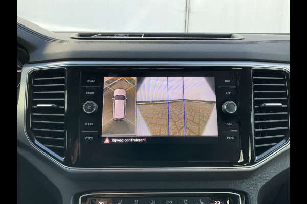 Volkswagen TERAMONT 3.6 VR6 277pk 7-Pers Pano Memory Stoelverw+Ventilatie 360° Leer BOMVOL!