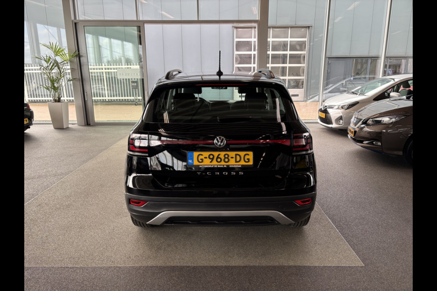 Volkswagen T-Cross 1.0 TSi Life CAMERA/CARPLAY/VIRTUAL/DODEHOEK/ADAPT.CRUISE