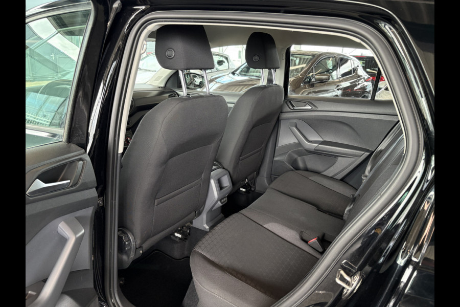 Volkswagen T-Cross 1.0 TSi Life CAMERA/CARPLAY/VIRTUAL/DODEHOEK/ADAPT.CRUISE