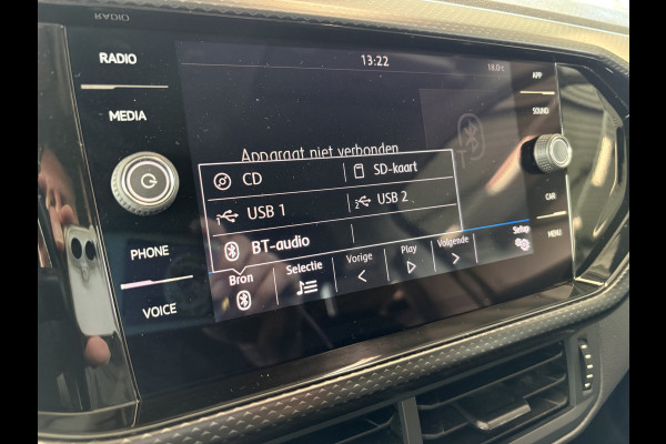 Volkswagen T-Cross 1.0 TSi Life CAMERA/CARPLAY/VIRTUAL/DODEHOEK/ADAPT.CRUISE