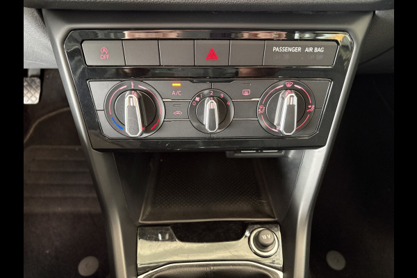 Volkswagen T-Cross 1.0 TSi Life CAMERA/CARPLAY/VIRTUAL/DODEHOEK/ADAPT.CRUISE