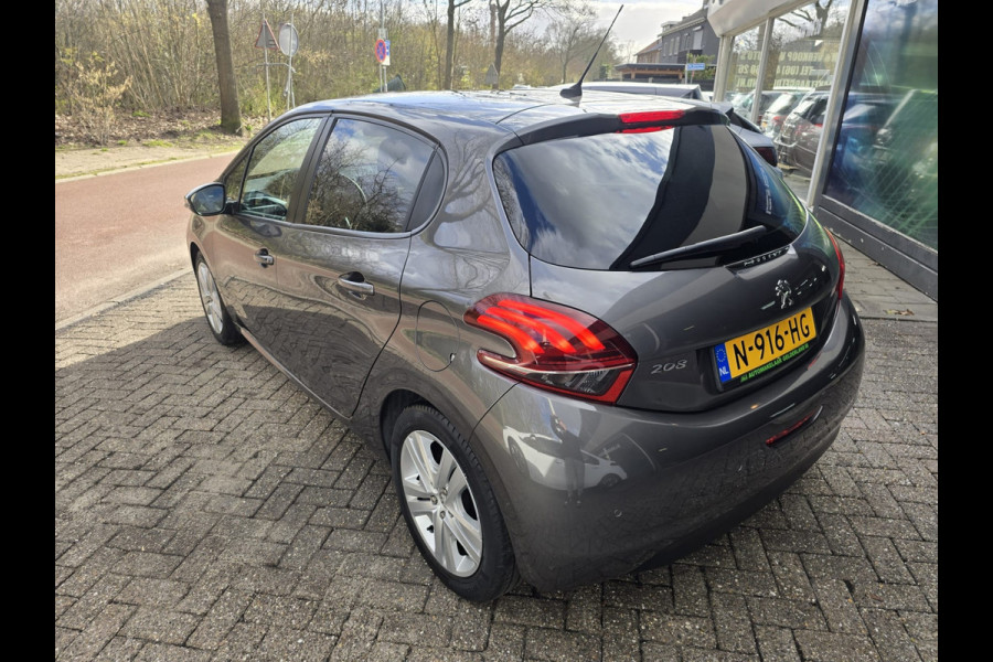 Peugeot 208 1.2 83PK Signature | 2E EIGENAAR | 12MND GARANTIE | NW DIST RIEM | NAVI |