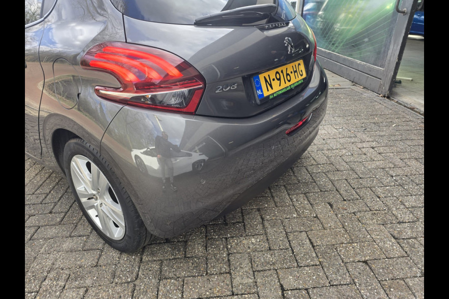 Peugeot 208 1.2 83PK Signature | 2E EIGENAAR | 12MND GARANTIE | NW DIST RIEM | NAVI |
