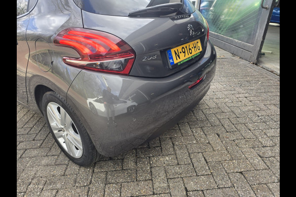 Peugeot 208 1.2 83PK Signature | 2E EIGENAAR | 12MND GARANTIE | NW DIST RIEM | NAVI |