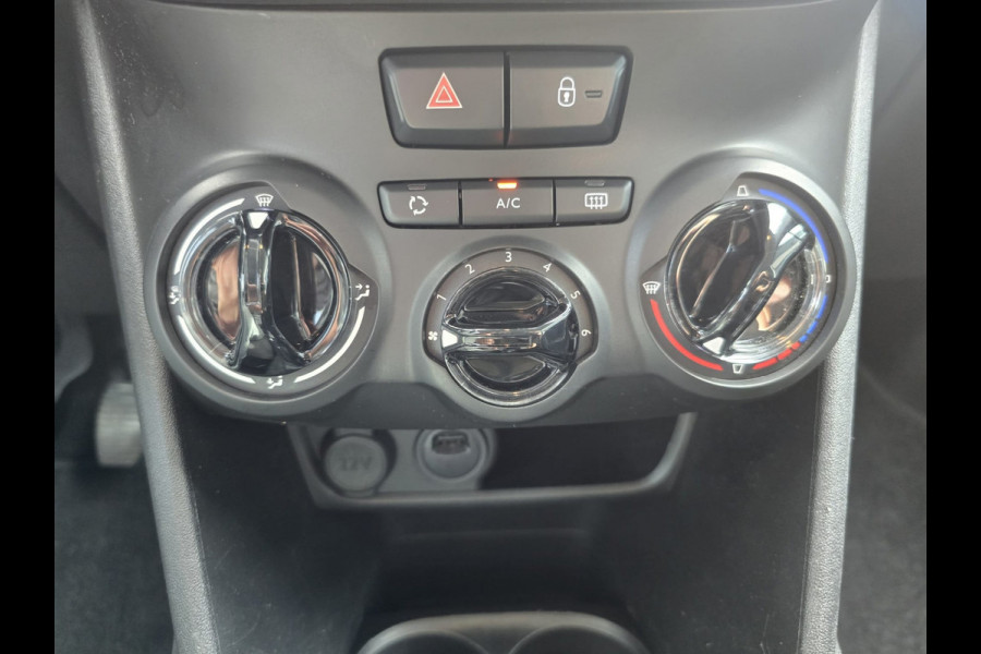 Peugeot 208 1.2 83PK Signature | 2E EIGENAAR | 12MND GARANTIE | NW DIST RIEM | NAVI |