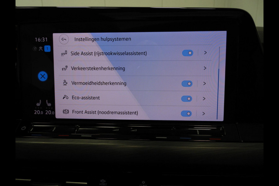 Volkswagen Golf Variant 1.5 TSI Style NAVI/SCHUIFDAK/WINTERPACK/TREKH./17"LMV!