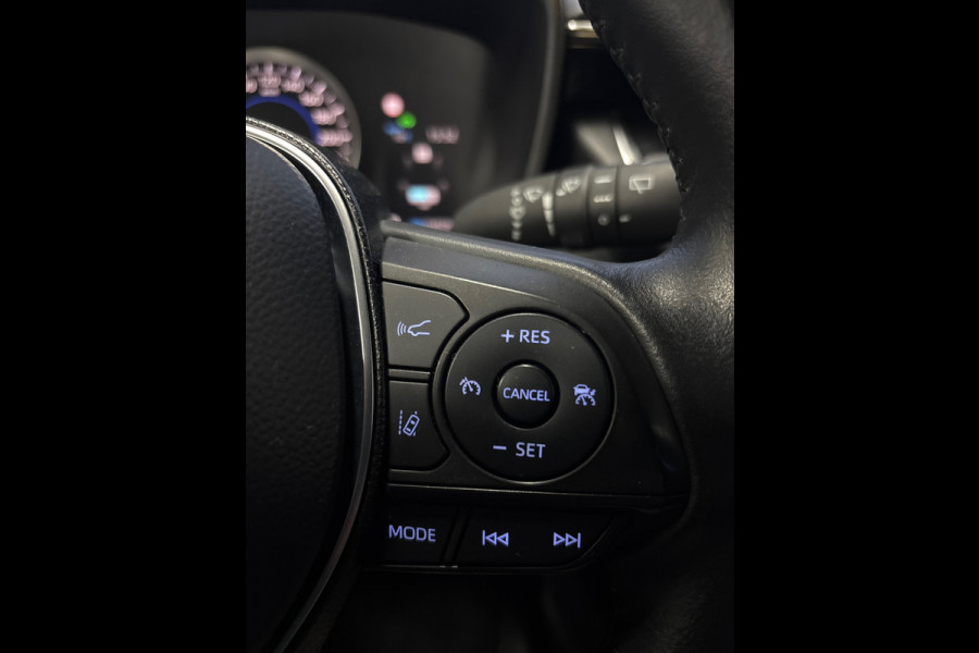 Toyota Corolla 1.8 Hybrid Business Clima | Navi | Cruise | Camera