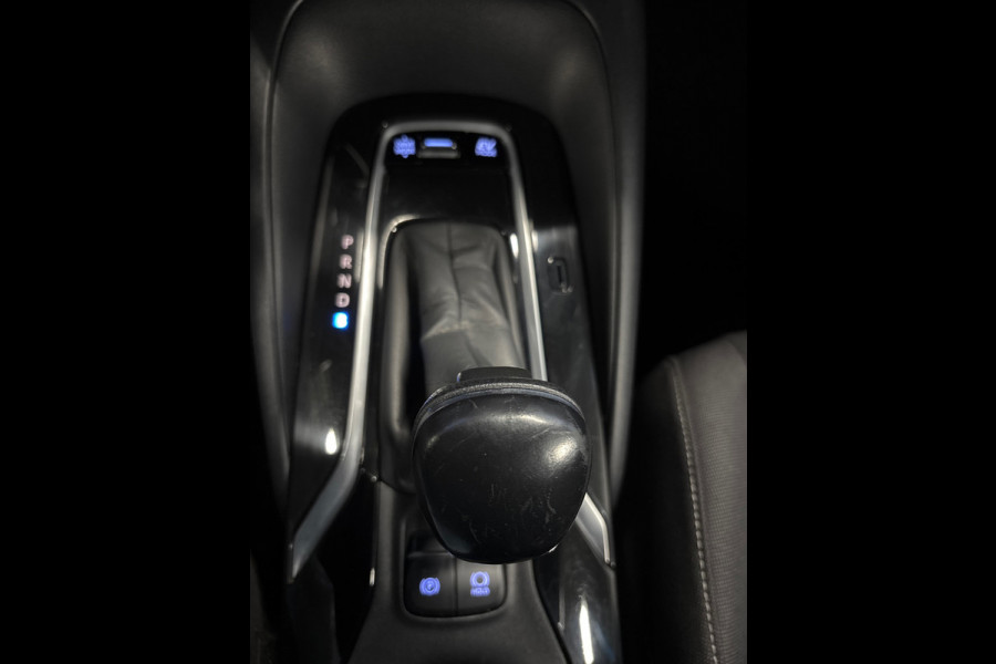 Toyota Corolla 1.8 Hybrid Business Clima | Navi | Cruise | Camera