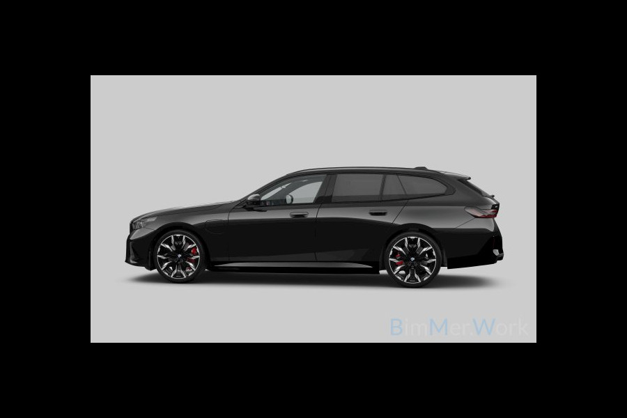 BMW 5 Serie Touring 550e xDrive M-Sport Pro Pano ACC B&W 360 HUD Stoelvent