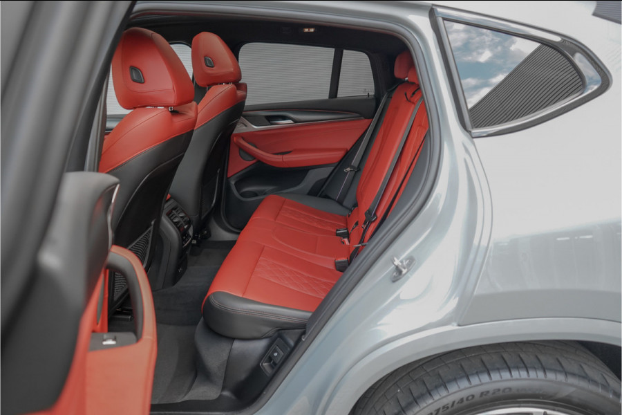 BMW X4 xDrive20i M-Sport Pano Laser Stuurverw Trekhaak Individual 20"