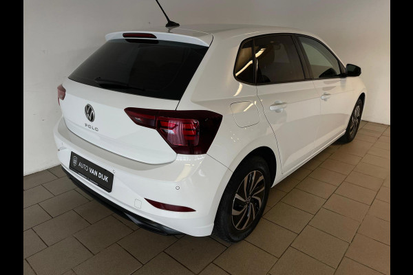 Volkswagen Polo 1.0 TSI Life NW MODEL CRUISE ADAPTIEF APPLE CARPLAY PARKEERSENSOREN LMV PRIVACY GLAS