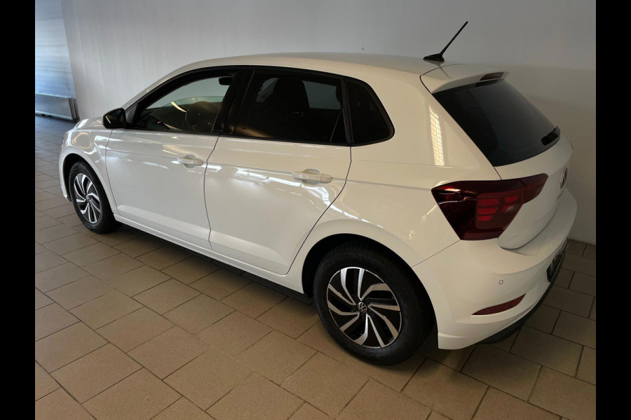Volkswagen Polo 1.0 TSI Life NW MODEL CRUISE ADAPTIEF APPLE CARPLAY PARKEERSENSOREN LMV PRIVACY GLAS