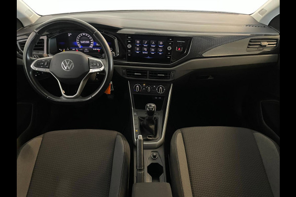 Volkswagen Polo 1.0 TSI Life NW MODEL CRUISE ADAPTIEF APPLE CARPLAY PARKEERSENSOREN LMV PRIVACY GLAS